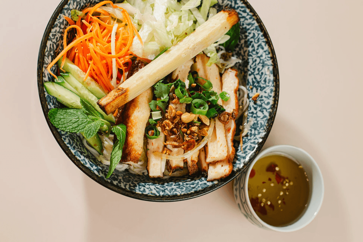 70. Prawn Sugarcane, Minced Pork with Vermicelli - Bún Chạo Tôm, Nem Nướng