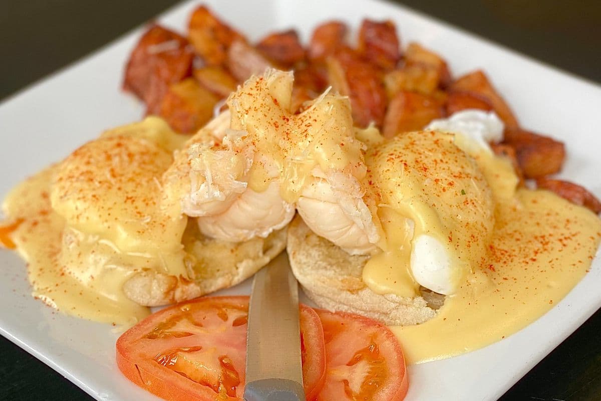 The Poseidon Benny (8 oz)