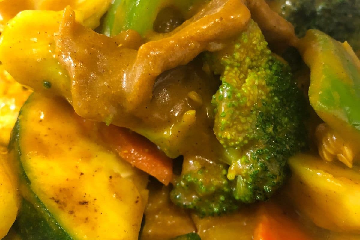 35. Curried Beef (GF)