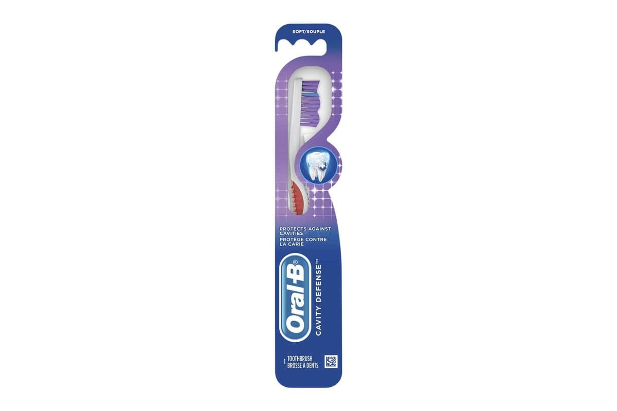 Soft Oral-B Cavity Defense Tooth Brush