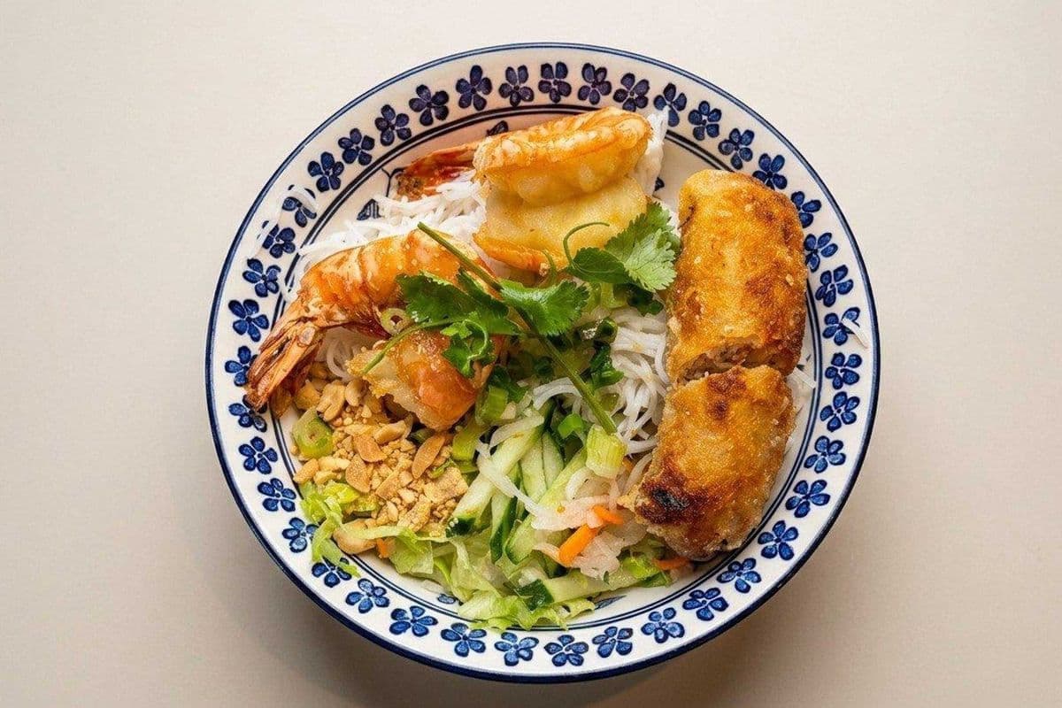 37. Bun Tom Nuong, Cha Gio