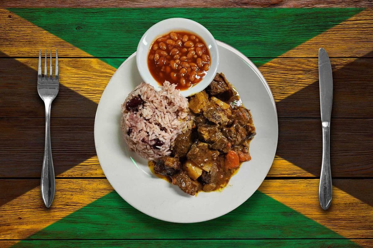 CURRY GOAT