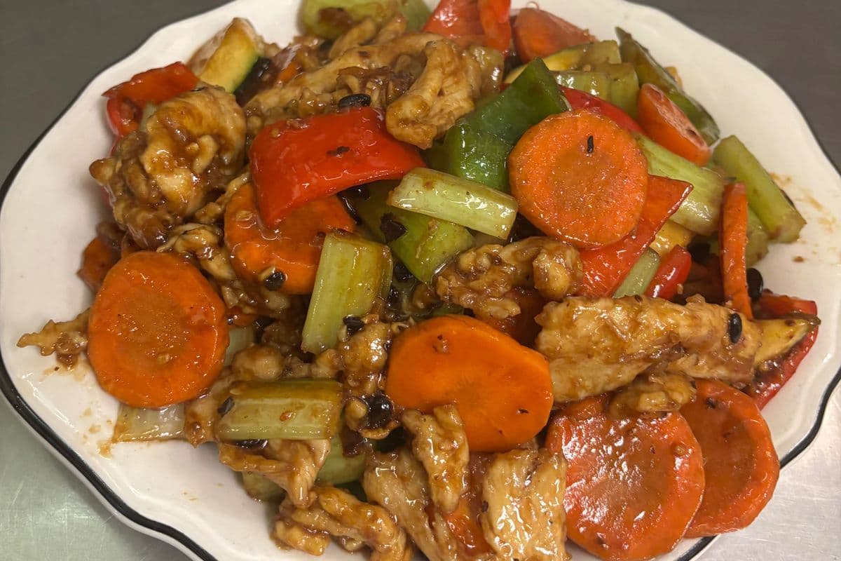 C9. Chicken with Black Bean Sauce
