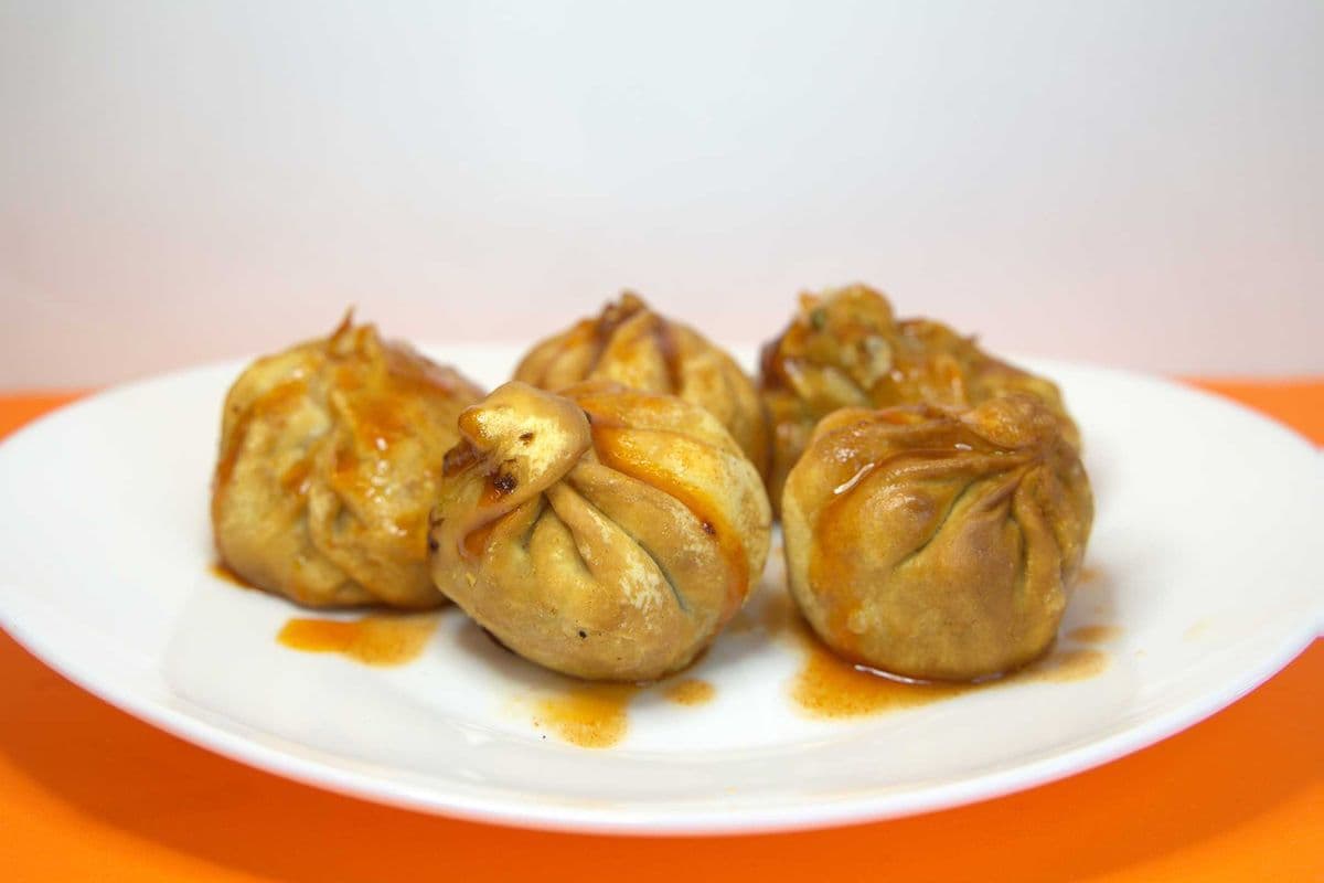 Momos