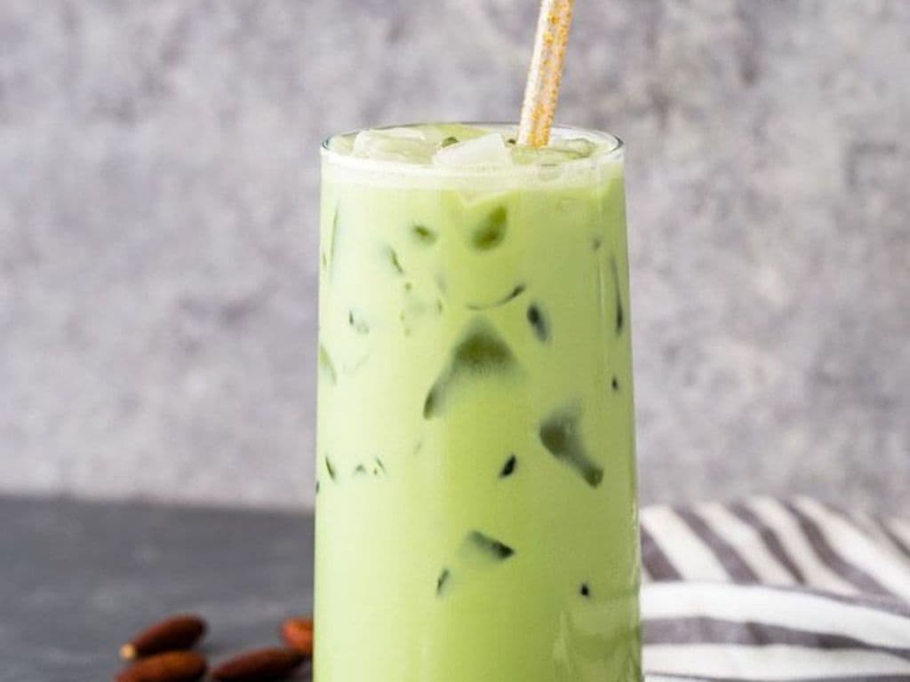 Matcha Milk Tea 