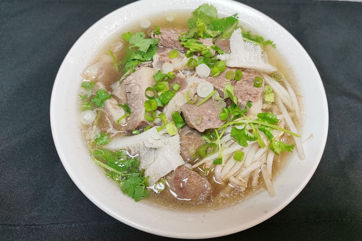 Deluxe Beef Noodle Soup