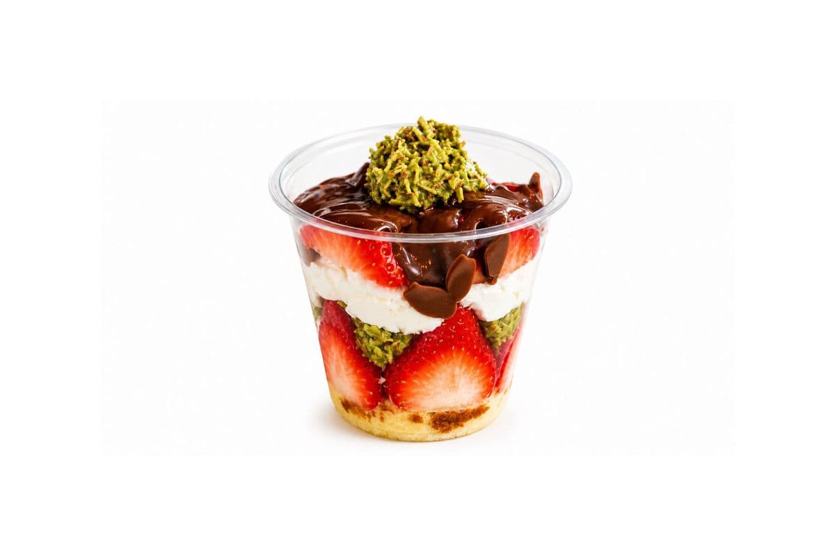 Strawberry Paradise Cup