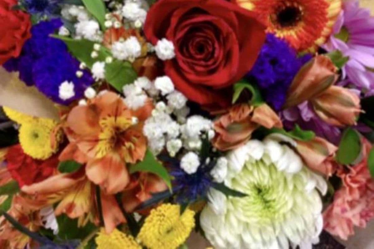 Designer’s Choice Medium Bouquet