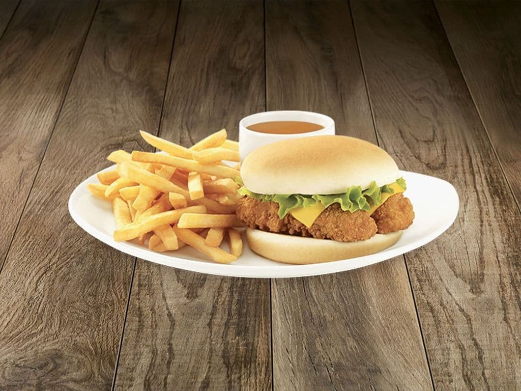 L'OVNI (sandwich de filets de poulet) / The UFO (Chicken Fillet Sandwich)