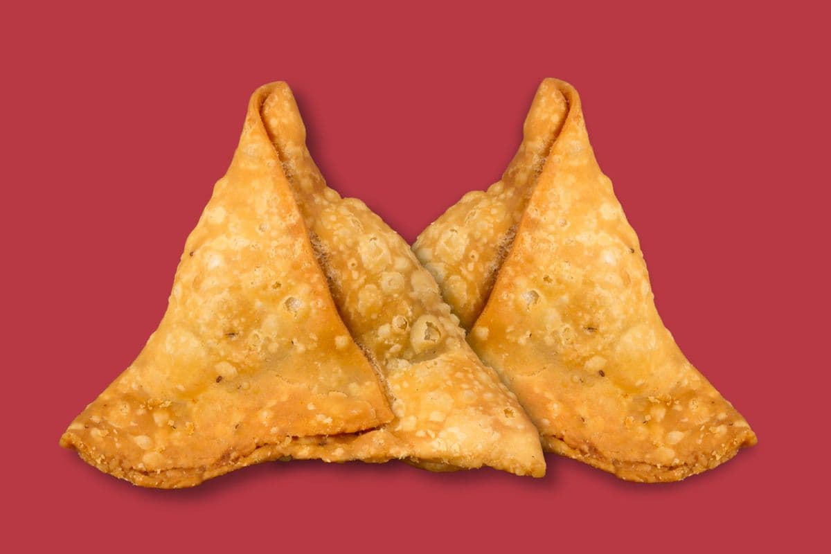 Shahi Paneer Samosa (2pcs)