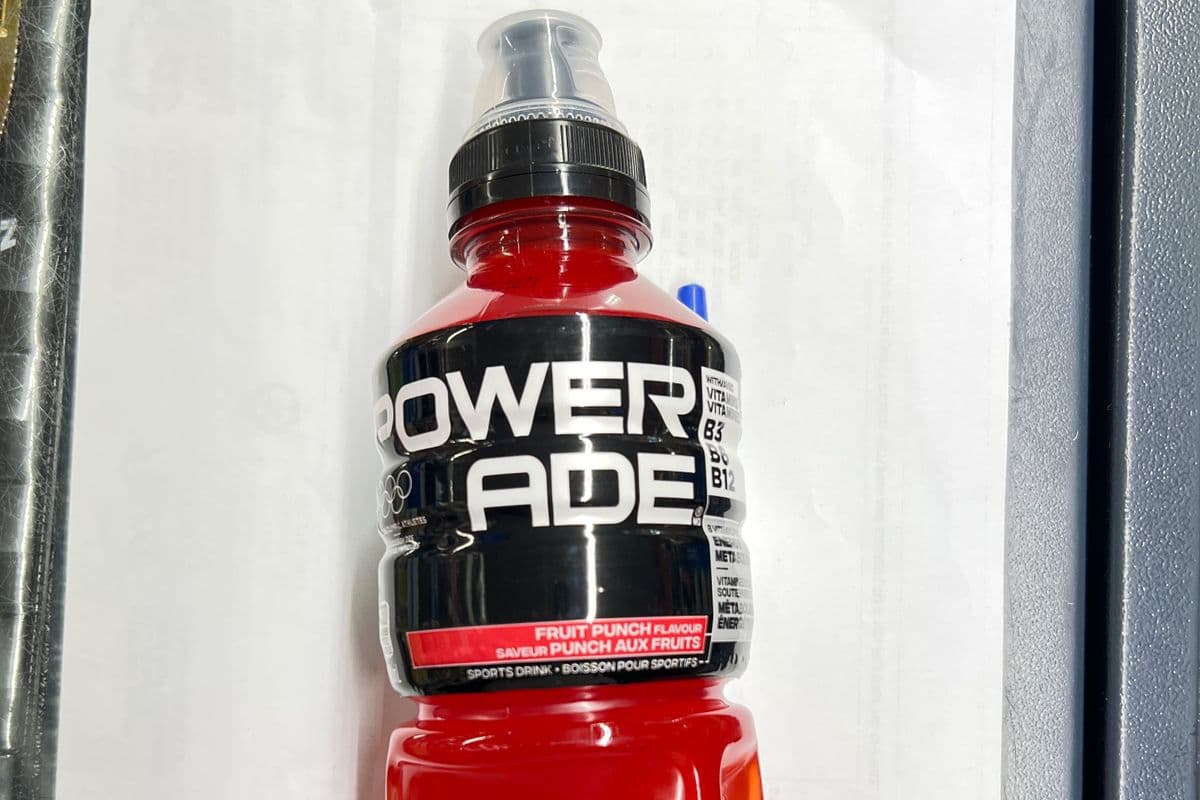 PowerAde Fruit Punch 710ml