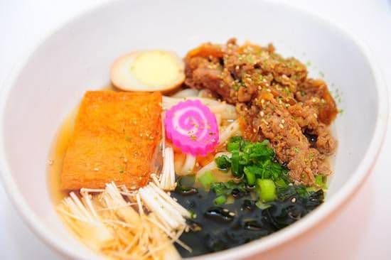 M1. Donburi Gyuu Udon  / M1. 招牌牛肉乌冬