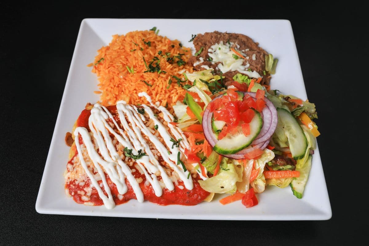 Enchiladas au poulet (3 mcx) / Chicken Enchiladas (3 pcs)