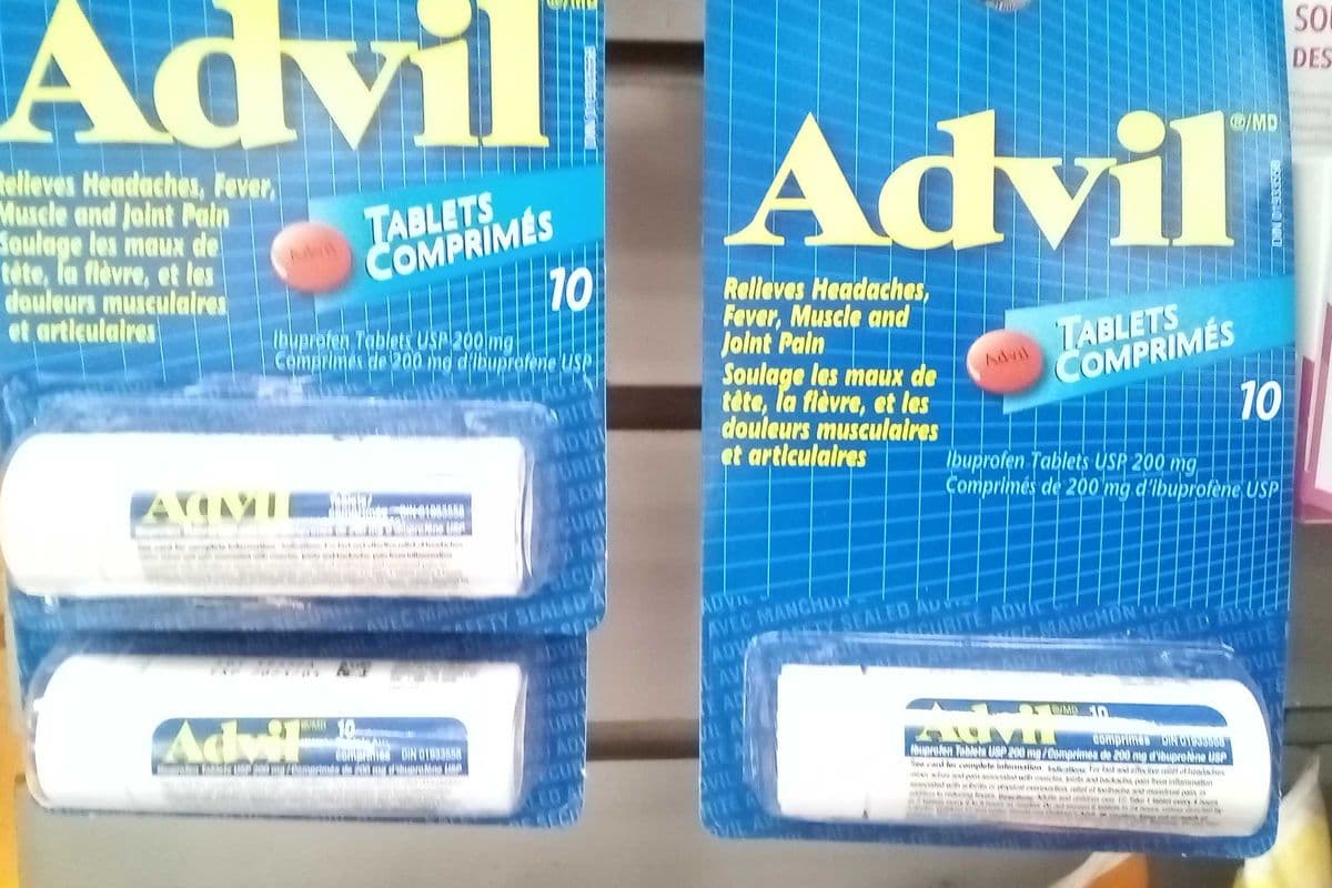 Advil 10 tablets