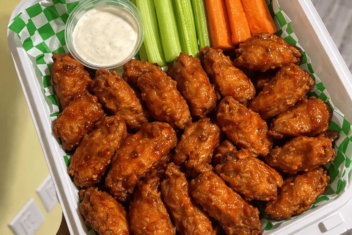 Flavorful Chicken Wings (20pcs)