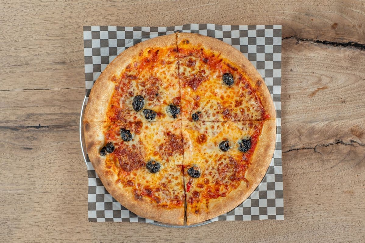 Calabrese Pizza
