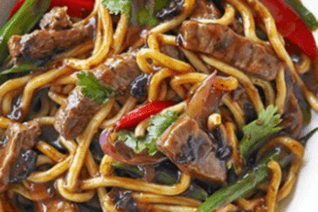 85. Sliced Beef and Black Bean Sauce on Rice Noodles