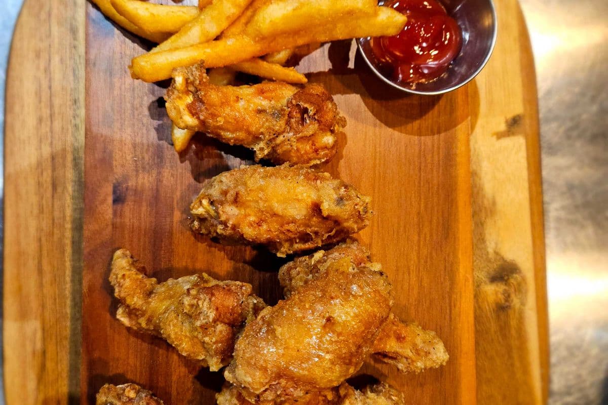 - Original- Korean Chicken Wings (8-wings)