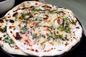 Aaloo/Onion Kulcha