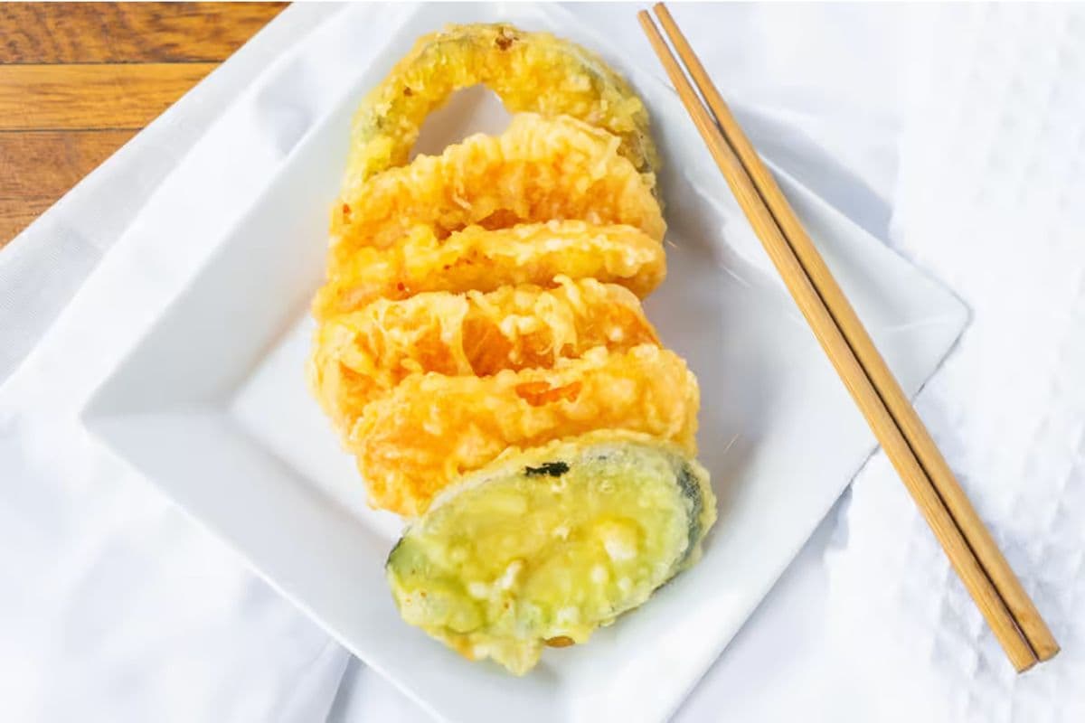 34. Vegetable Tempura (6 pcs)