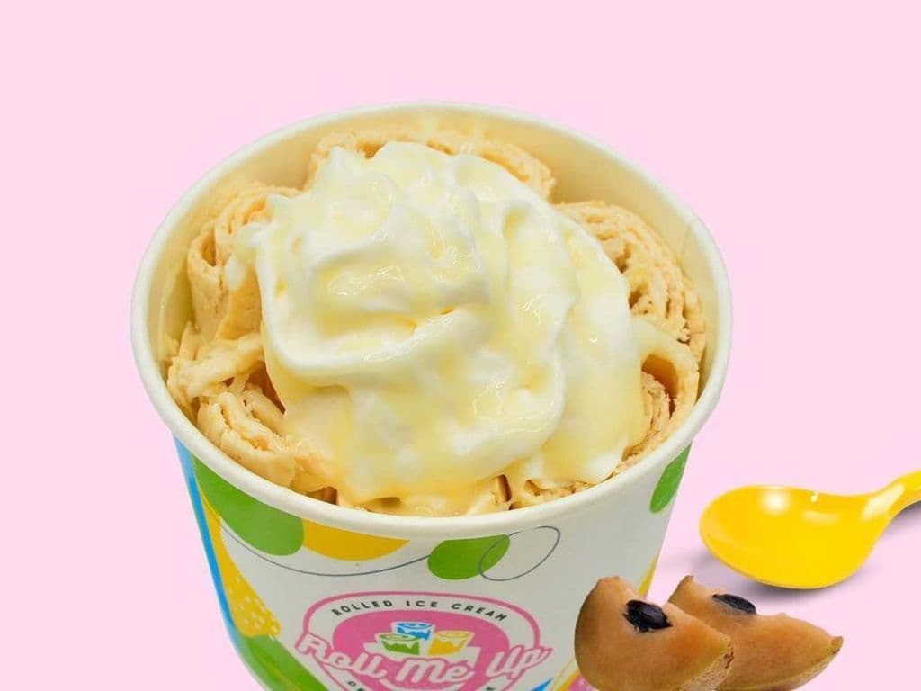Chickoo/Sapodilla Rolled Ice cream