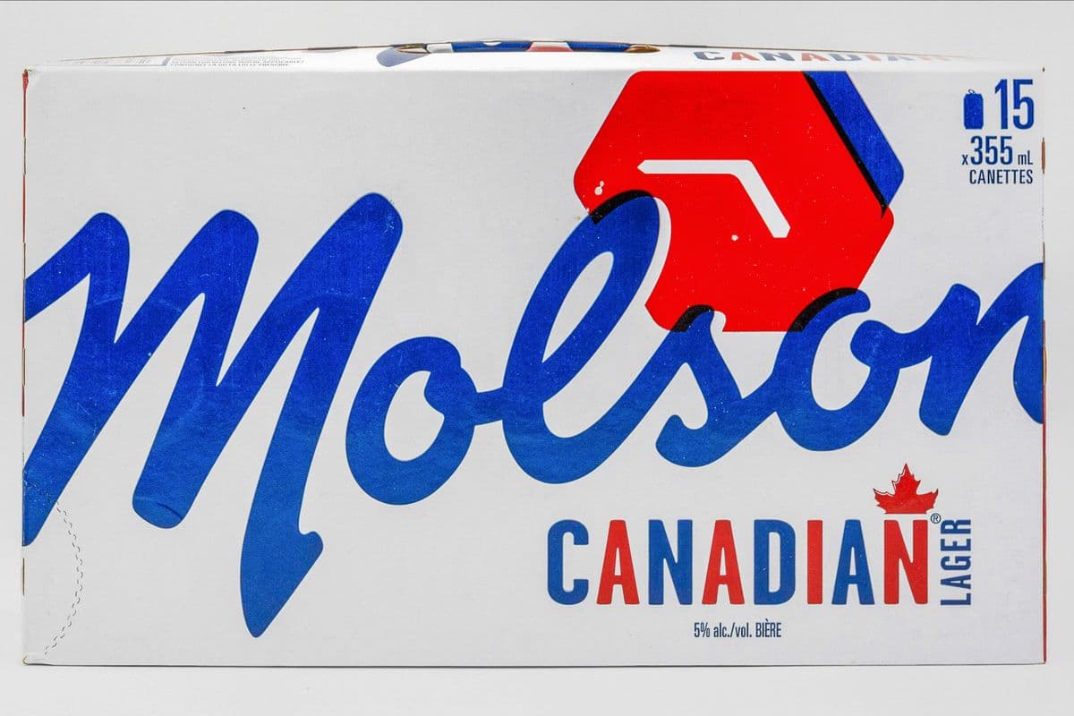 Molson Canadian (15 Cans) (15 x 355ml)
