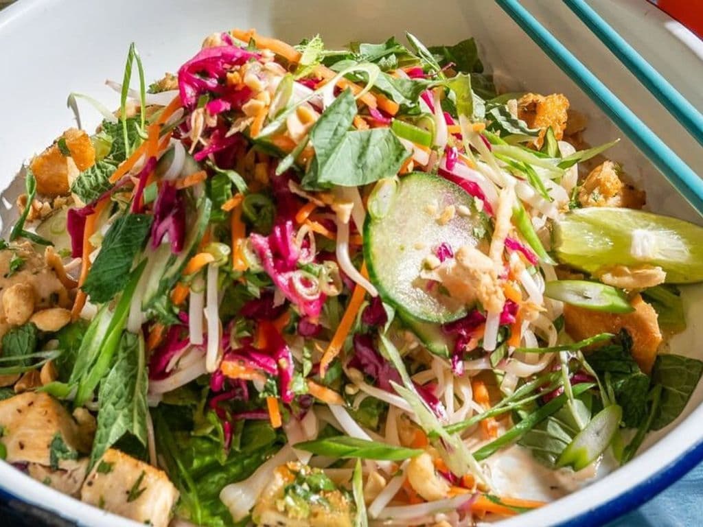 Lemongrass Chicken Noodle Bowl