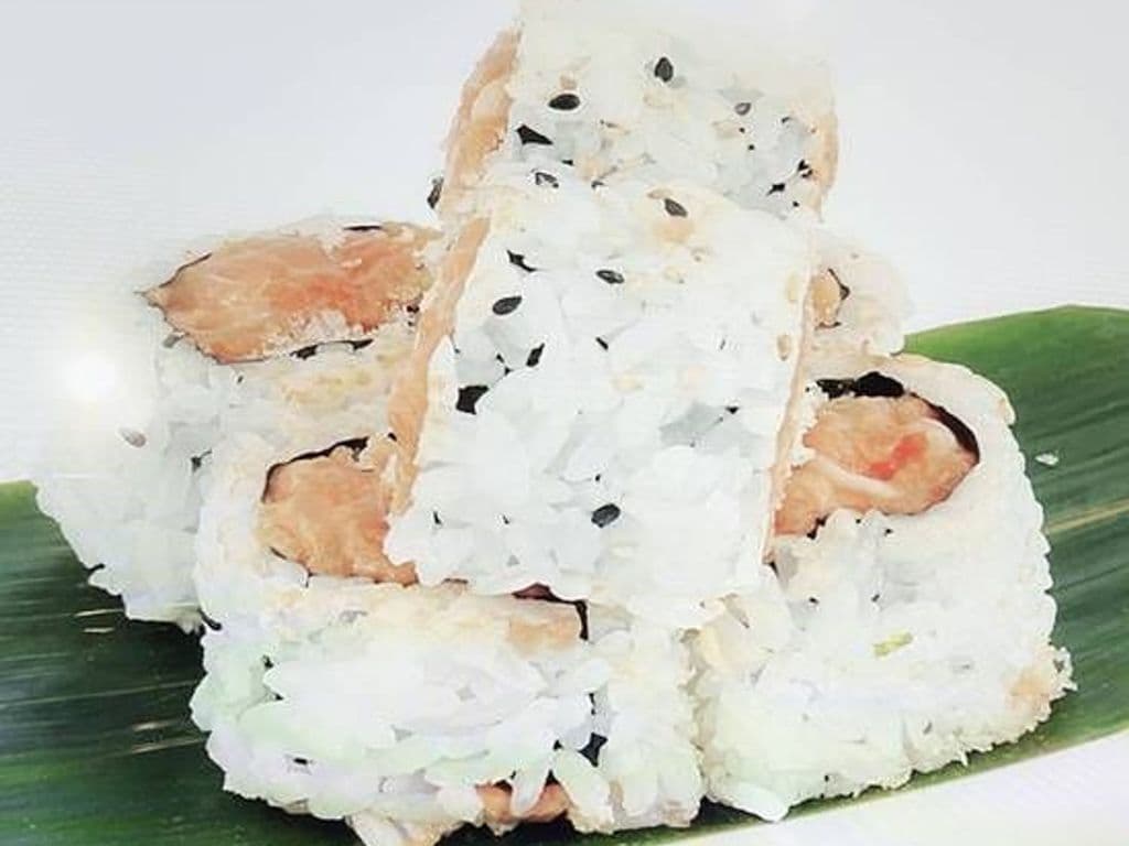 Spicy Salmon Roll