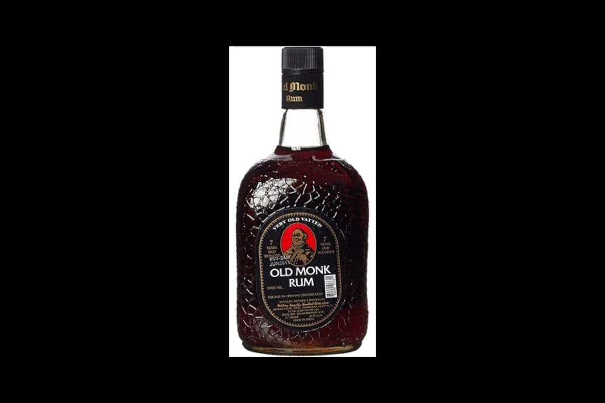 Old Monk 7 Years Old (750 ml) (1 x 750ML)