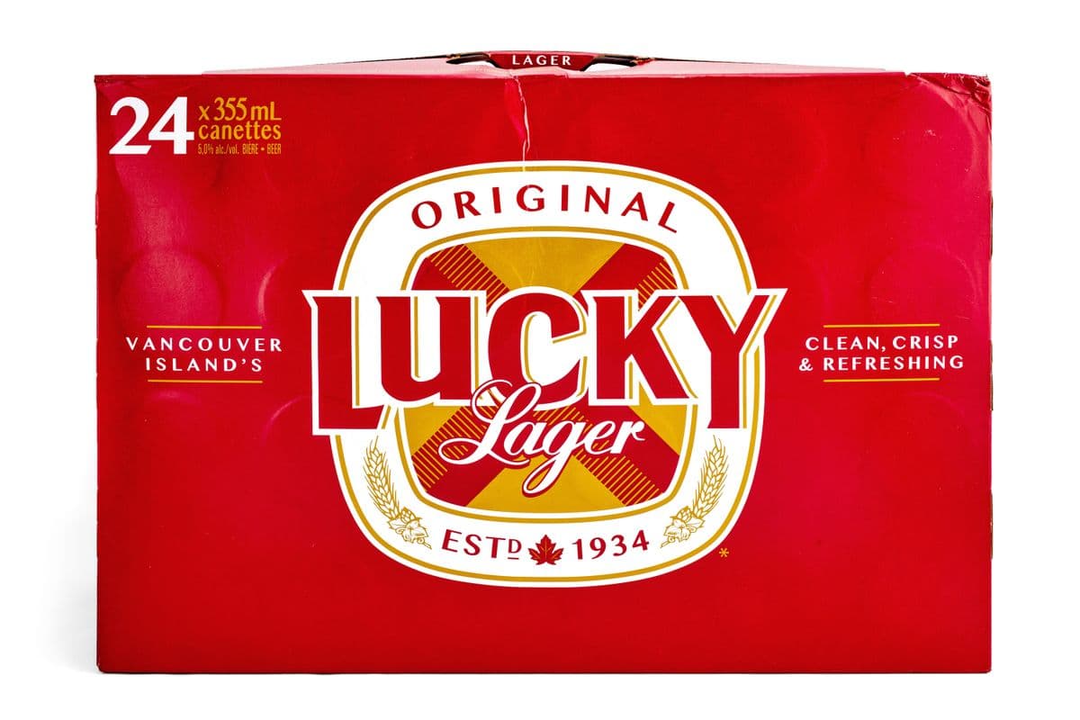 Lucky Lager (24 x 355 ml Cans)