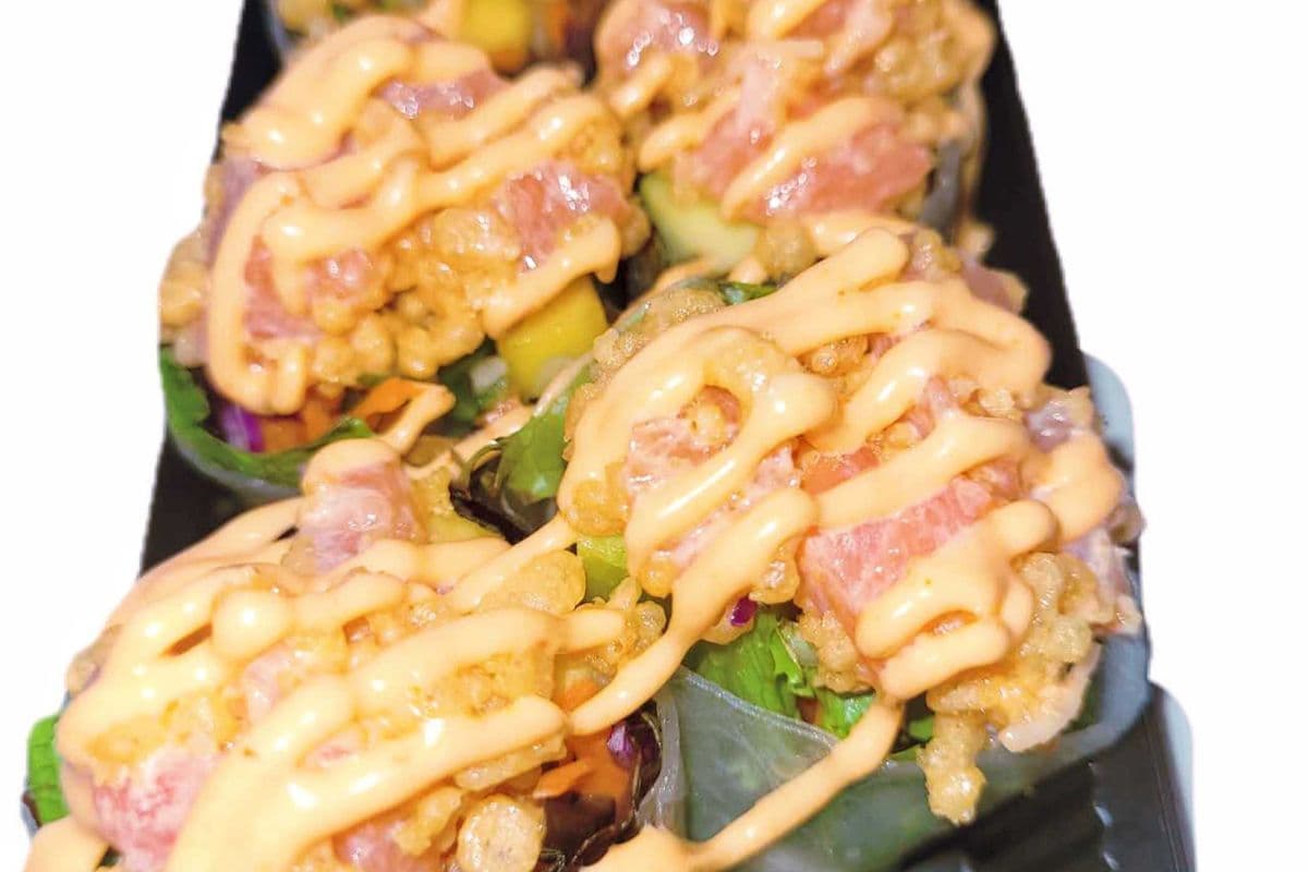 L3. Spicy Salmon Blossom (6pcs)