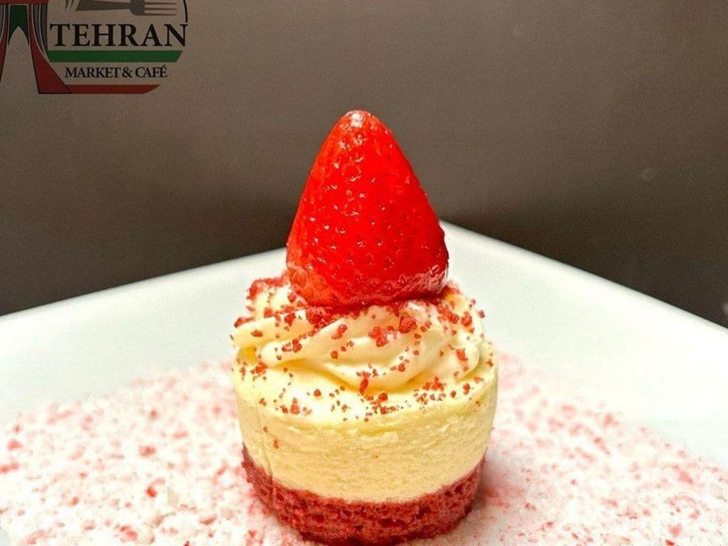 Red Velvet Cheesecake