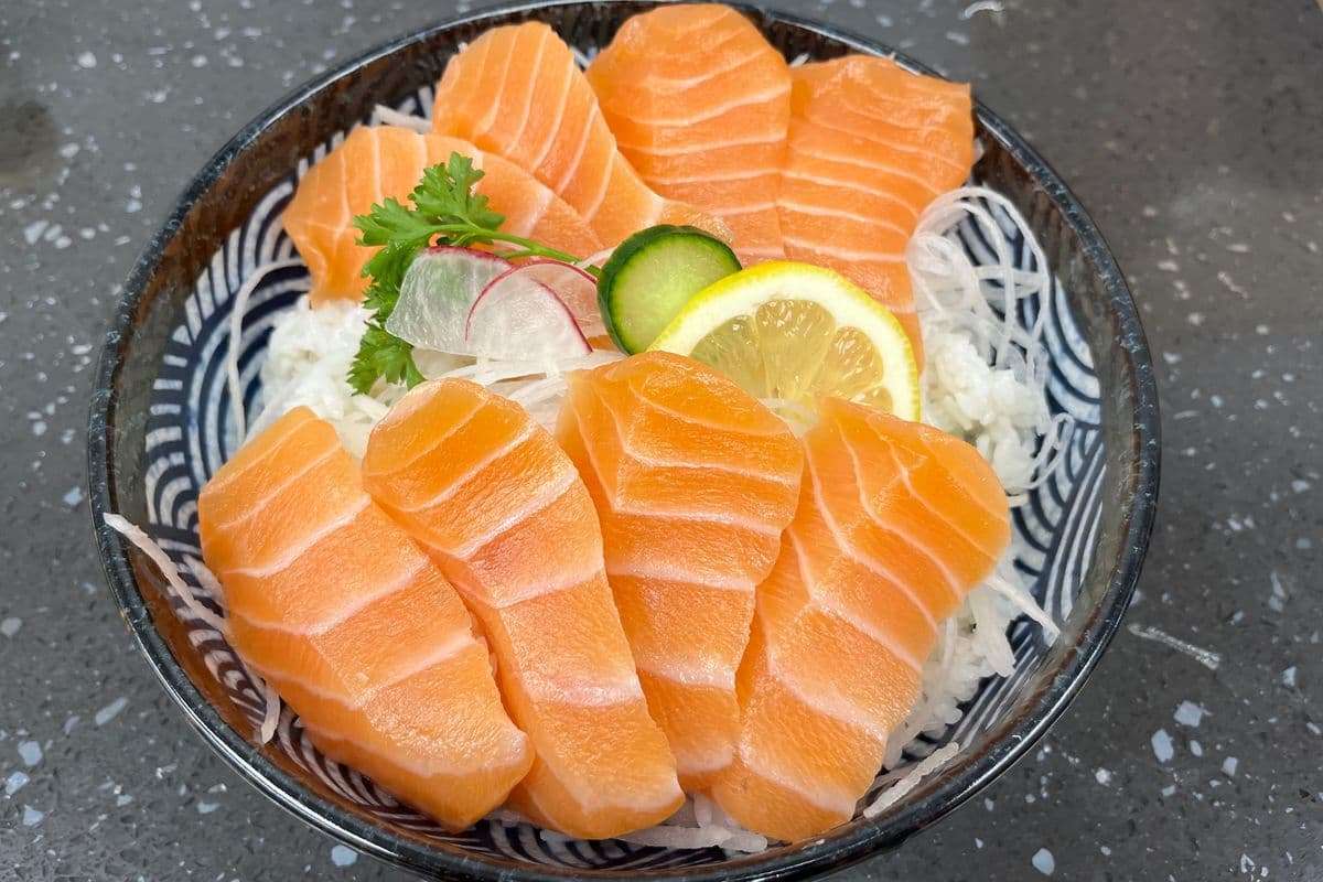 Salmon Don (8 pcs)