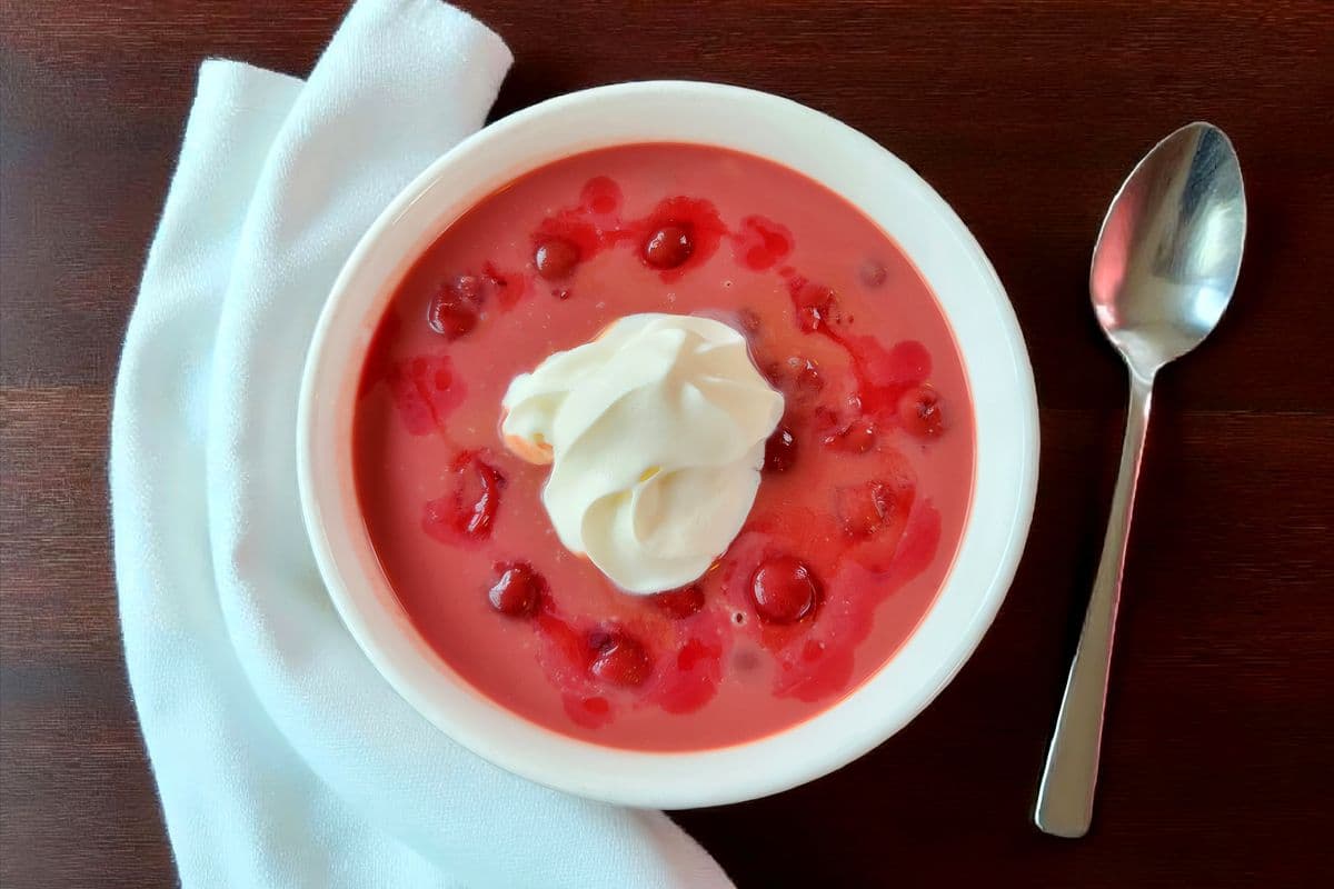 Cold Cherry Soup