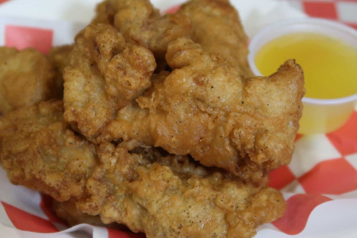 Fried Chicken with Lemon Sauce