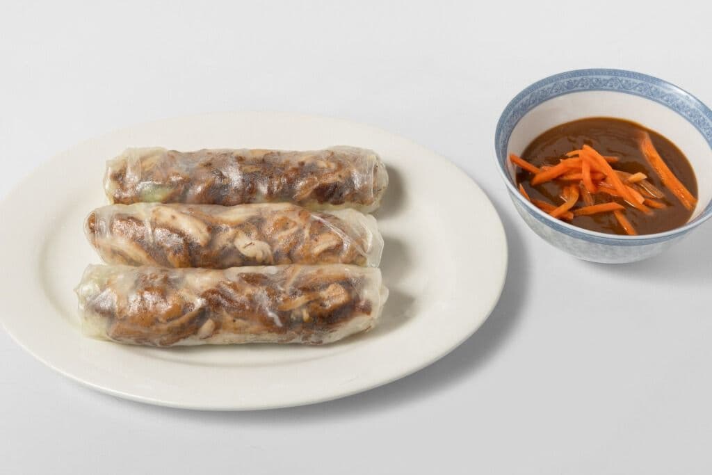 A7. Grilled Chicken Salad Rolls (3 pcs)