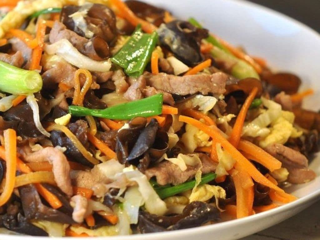 Mu Soo Pork (Served with Chinese Pancake)木须肉跟薄饼