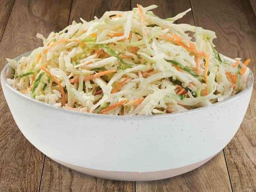 Salade de chou crémeuse - format familial / Creamy Coleslaw - Family Size