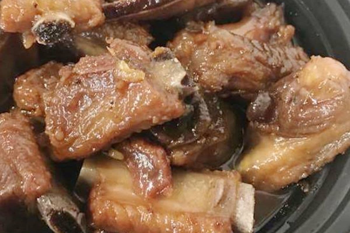 42. Côtes levées à l'ail / Garlic Sparerib