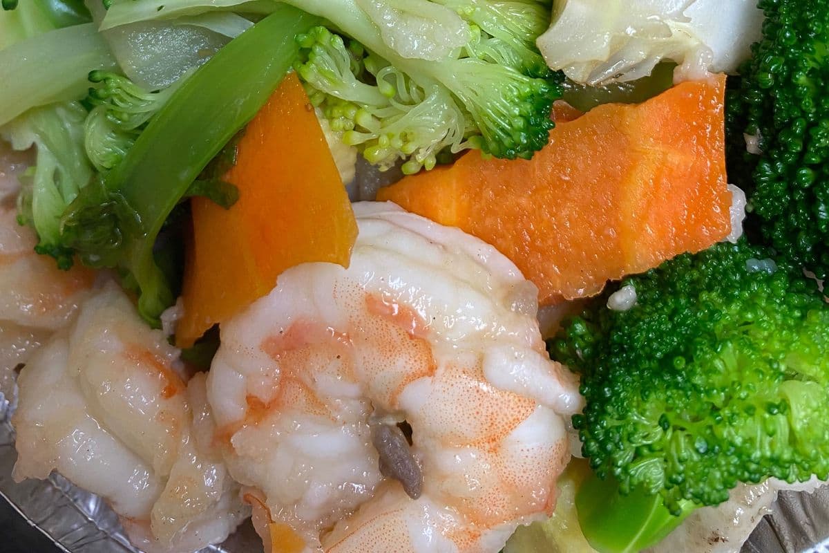 132. Steamed Shrimp with Mixed Vegetables