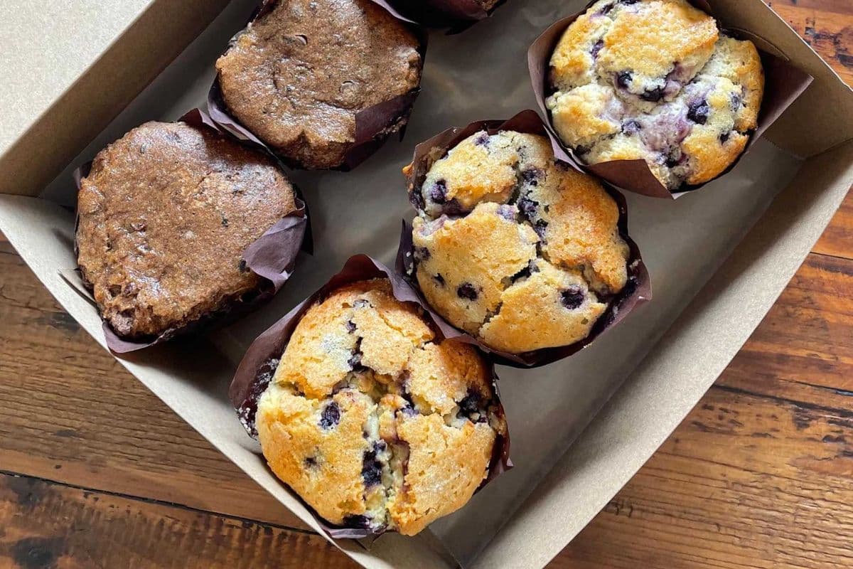 muffins (choose your flavour) - 8 pack