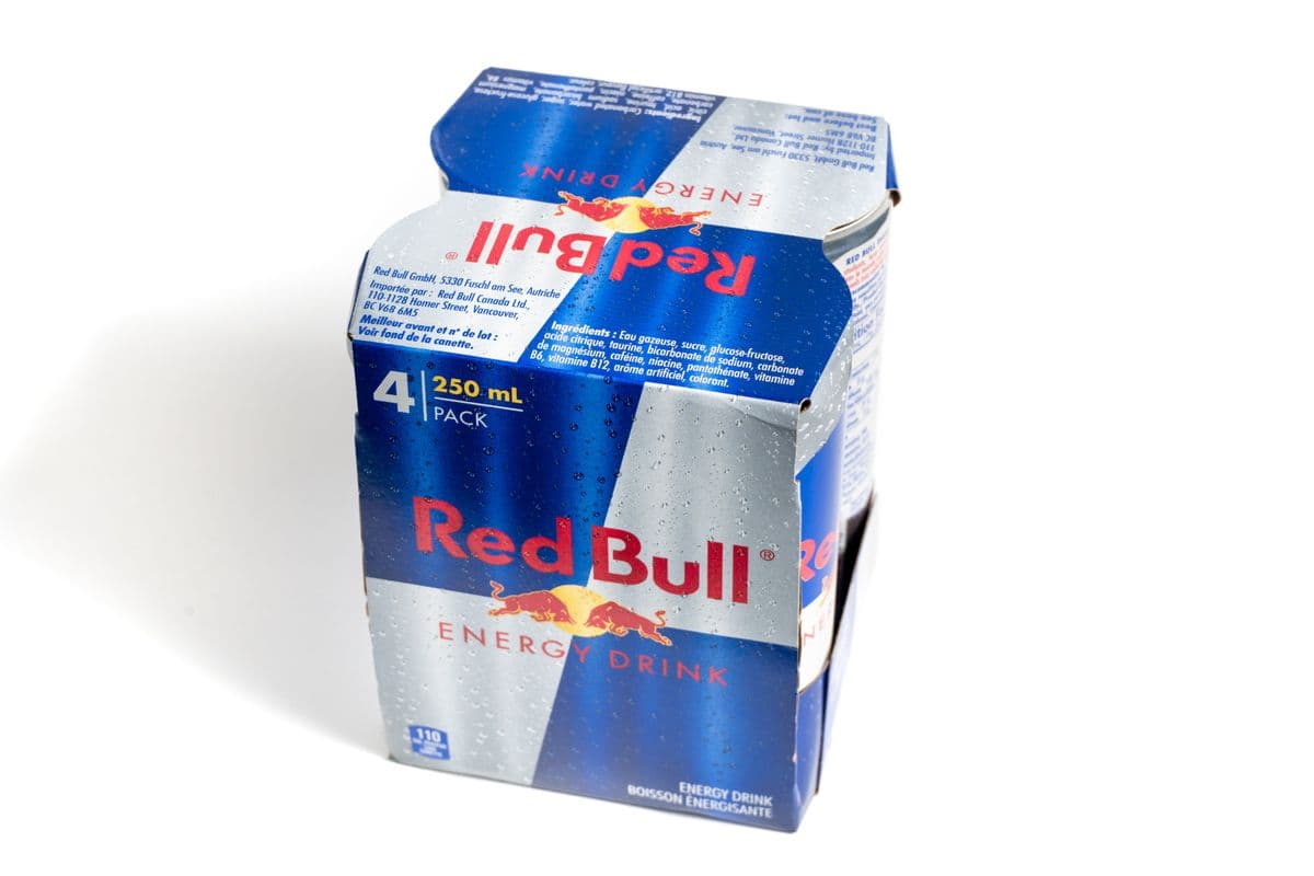 Red Bull Regular (4 pack) (250ml)