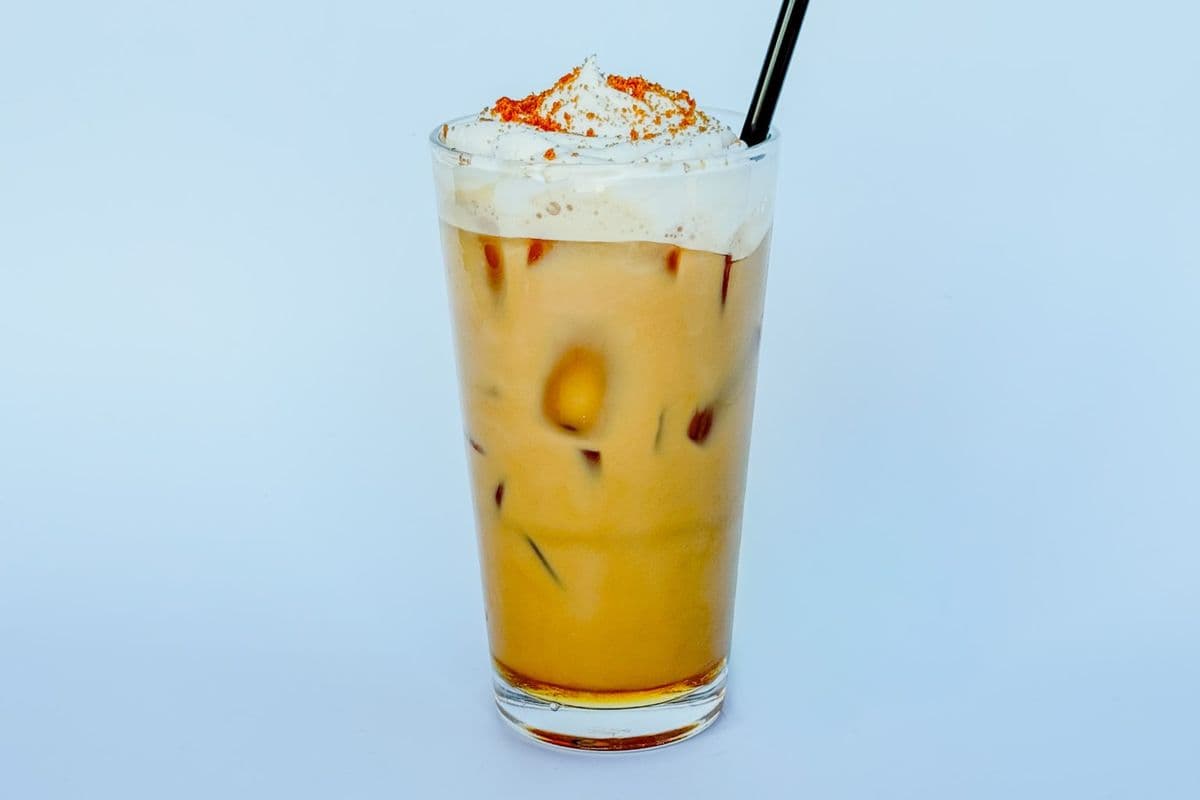 Vanilla Cookie Butter Crunch Iced Latte