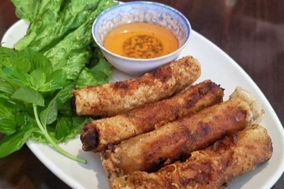 1. Special Spring Roll (4 pcs)
