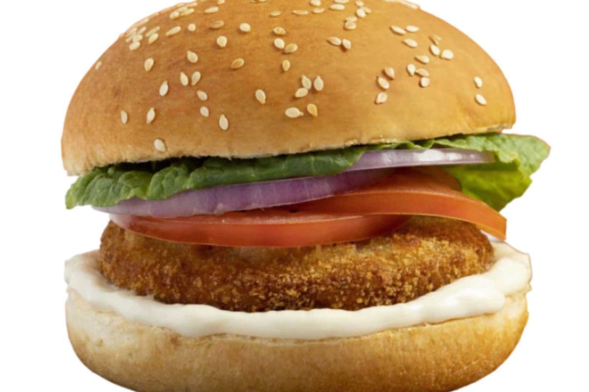 Cheesy Aloo Tikki Burger