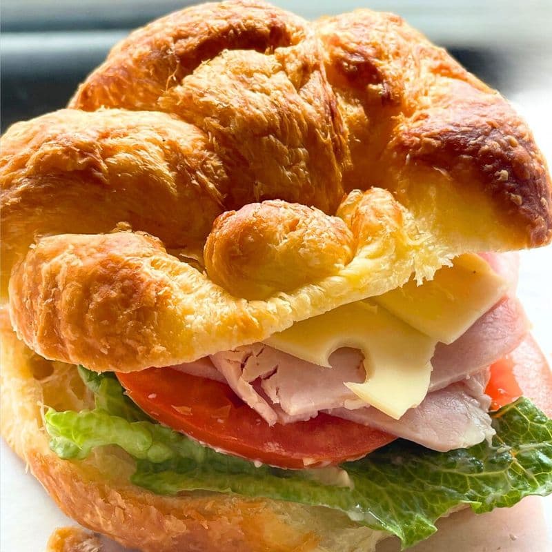 Nouveau ! Sandwich croissant jambon emmental