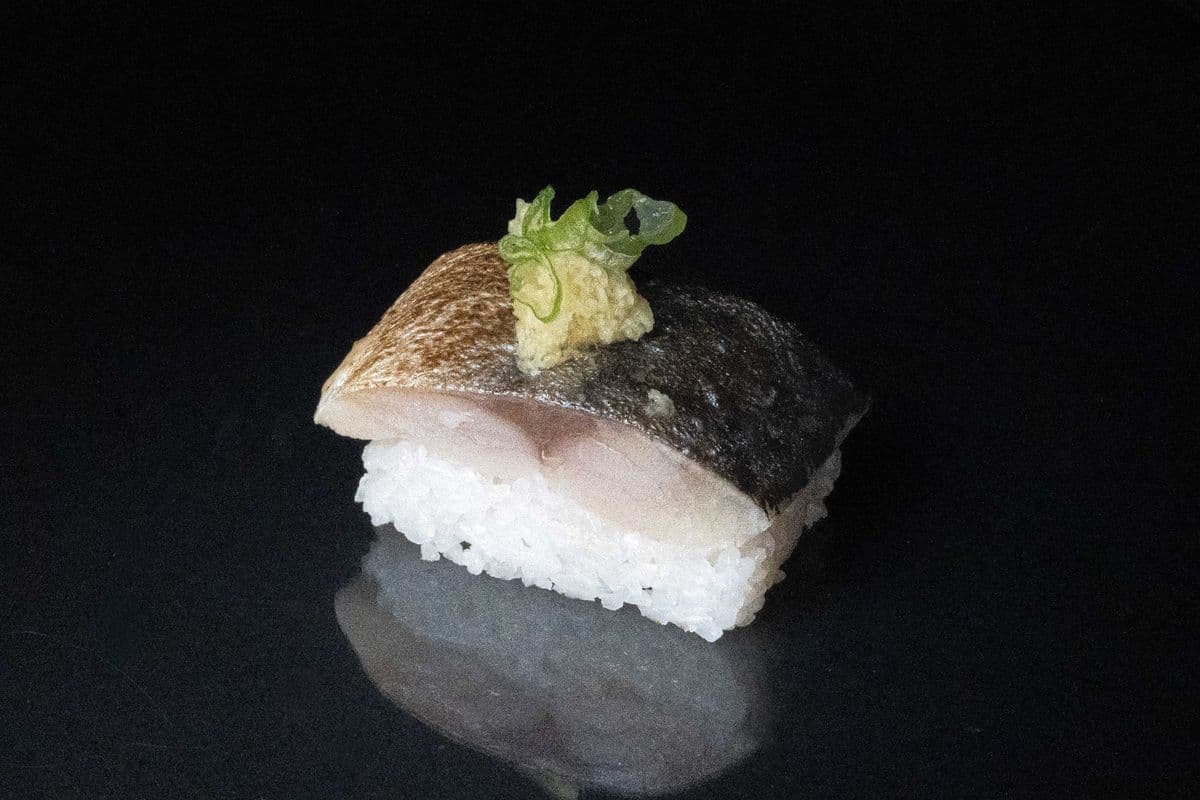 1026. Mackerel Oshizushi