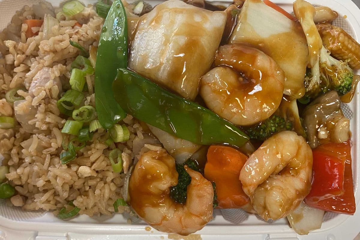 L20. Shrimp with Mixed Vegetables