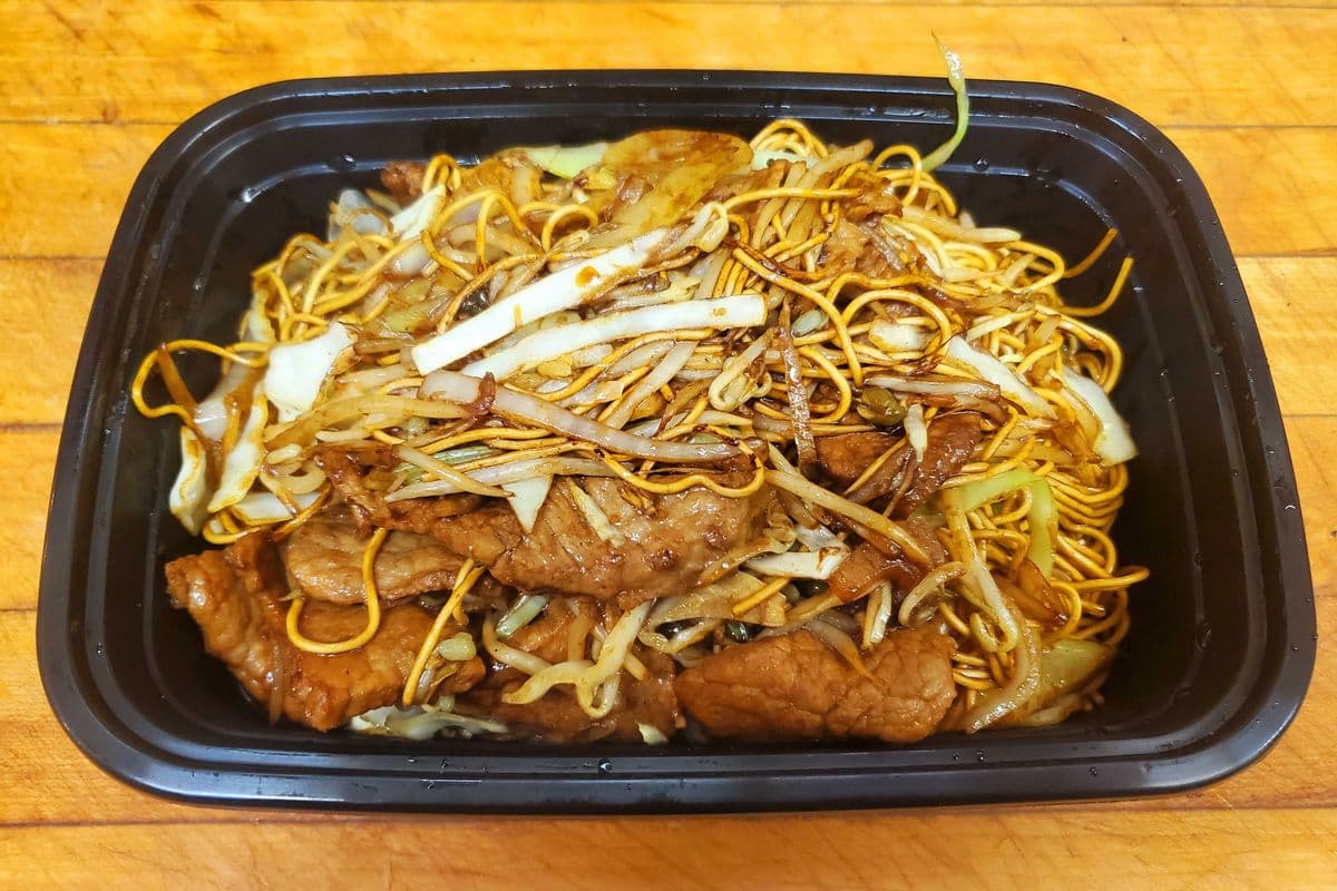 35. Beef Chow Mein (thin noodle)
