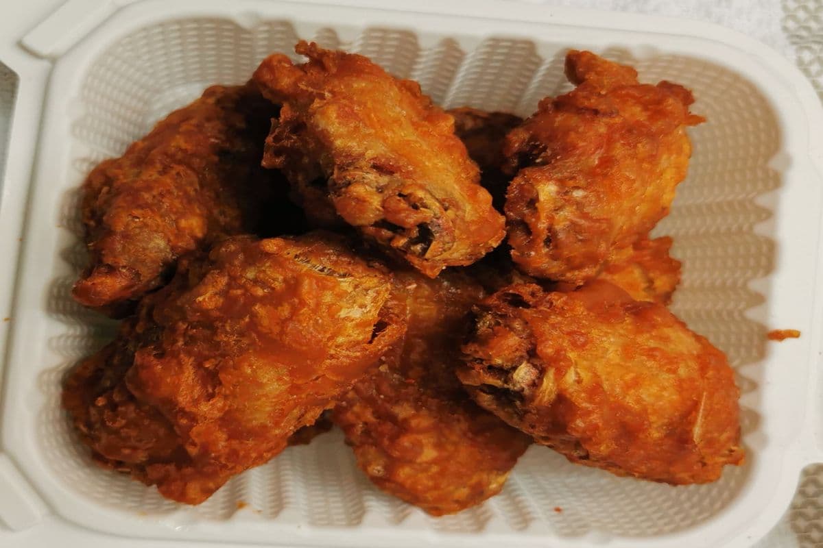 70. Deep-Fried Chicken Wingettes with Peppery Salt 椒盐鸡中翼